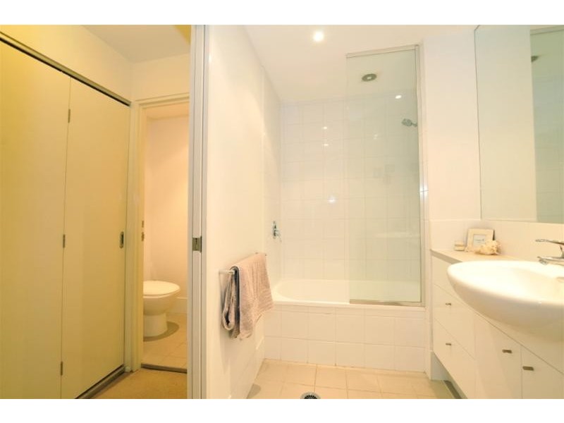 33/40 Boundary Street (Lot 211, 46 Boundary Street), South Brisbane QLD 4101