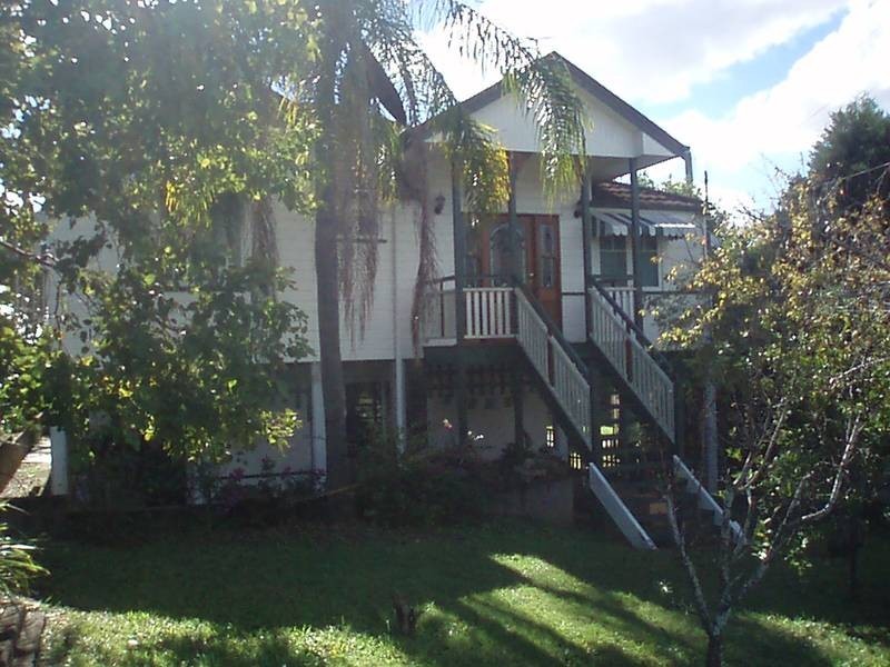 2/34 Pound Street, Dutton Park QLD 4102