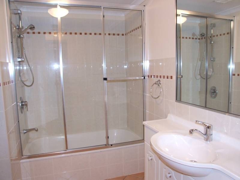 9/190 Wellington Road, East Brisbane QLD 4169