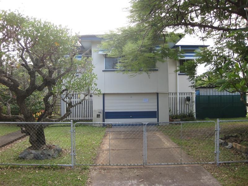 52 Allardyce Street, Graceville QLD 4075