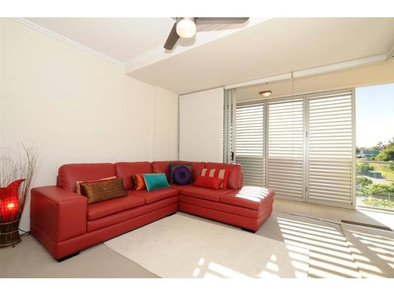 7025/7 Parkland Boulevard, Brisbane QLD 4000