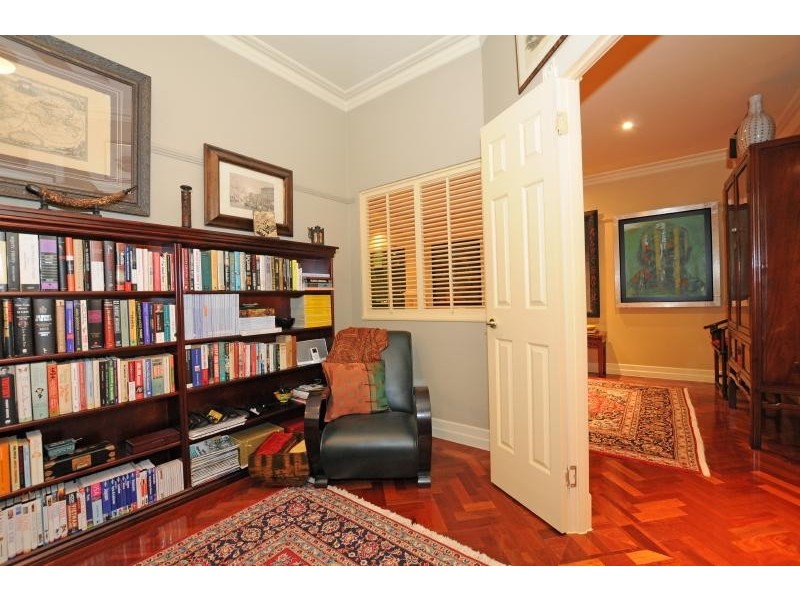 17/208 Adelaide Street, Brisbane QLD 4000