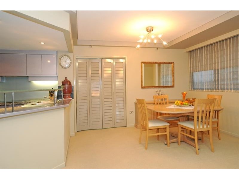 17/55 Darragh Street, Kangaroo Point QLD 4169