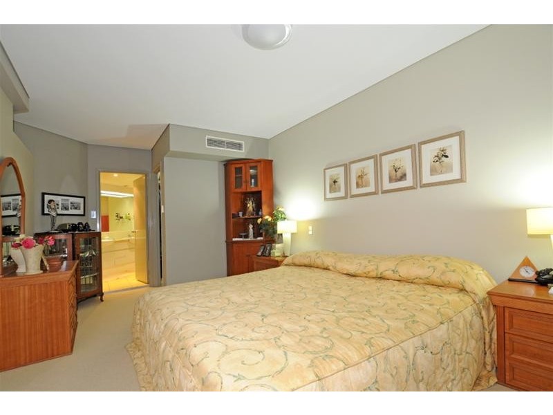 17/55 Darragh Street, Kangaroo Point QLD 4169