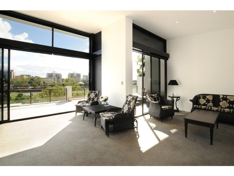 107/10 Pidgeon Close, West End QLD 4101
