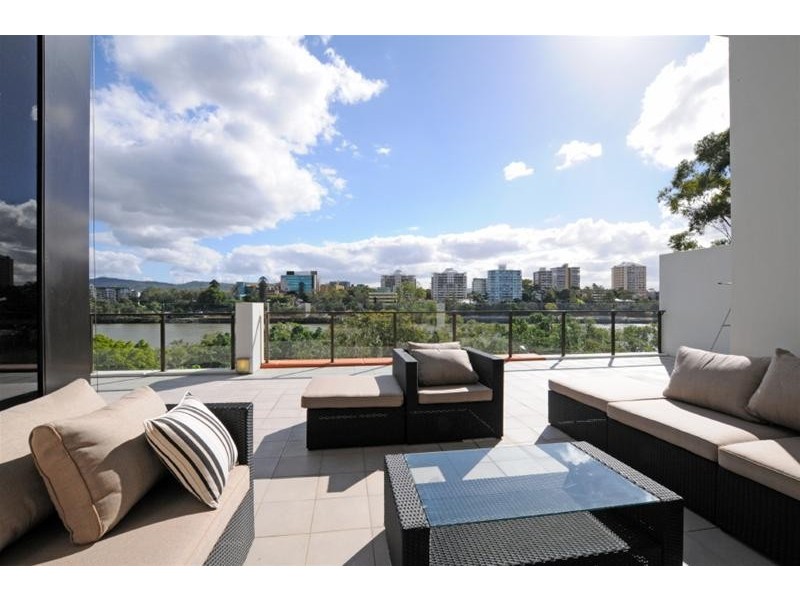 107/10 Pidgeon Close, West End QLD 4101
