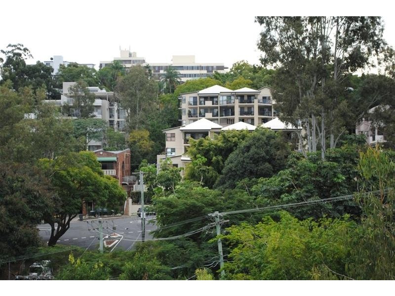 29/25 Dudley Street, Highgate Hill QLD 4101