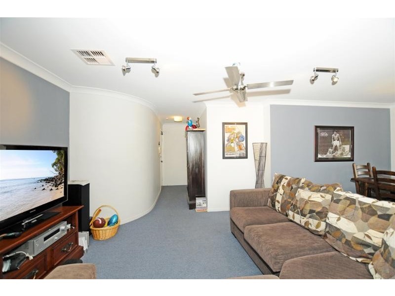28 Sundridge Street, Taringa QLD 4068