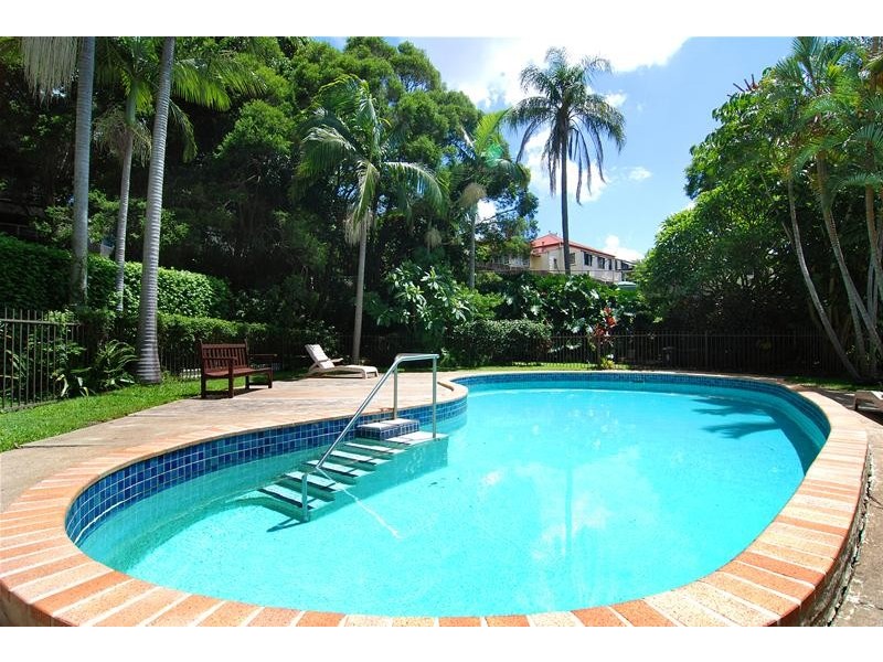 2 M/182 Dornoch Terrace, Highgate Hill QLD 4101