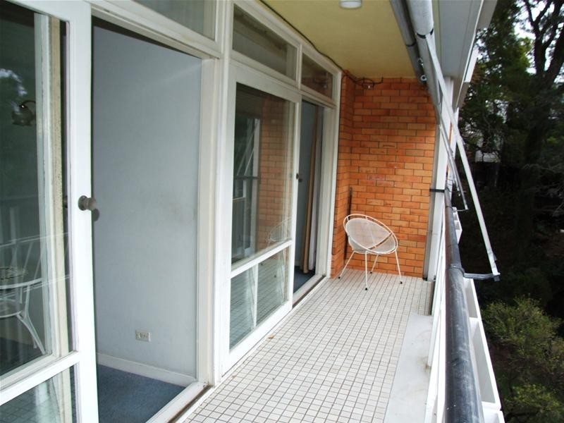 2 M/182 Dornoch Terrace, Highgate Hill QLD 4101