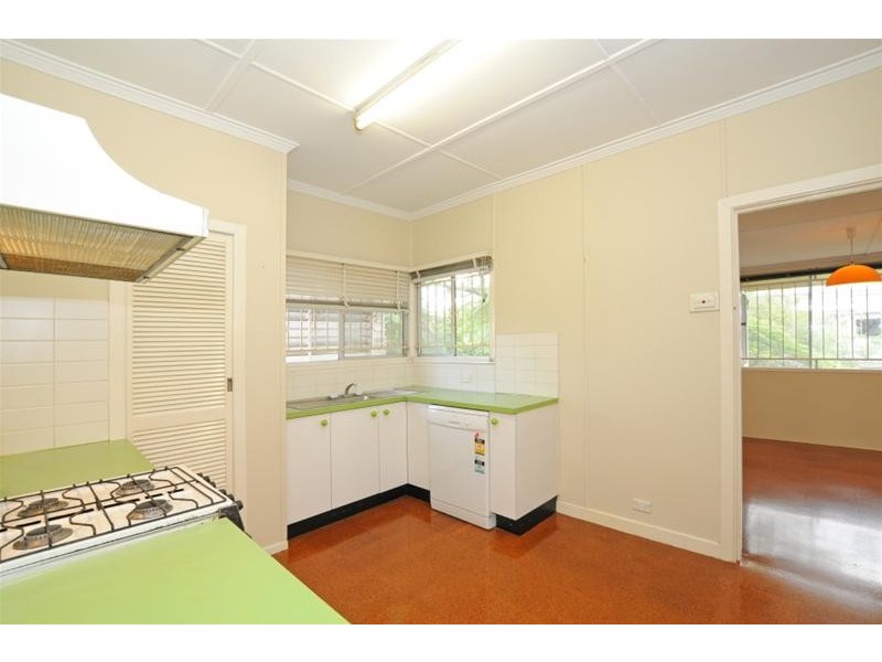 186 Verney Road East, Graceville QLD 4075