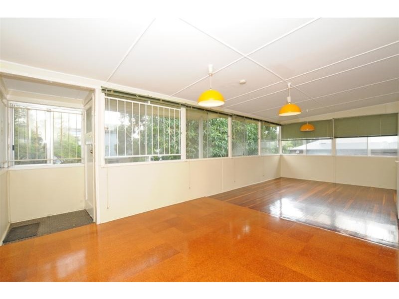 186 Verney Road East, Graceville QLD 4075