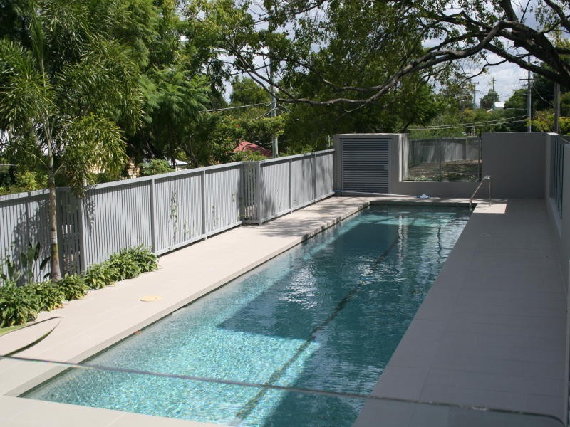 1/130 Gray Road, West End QLD 4101