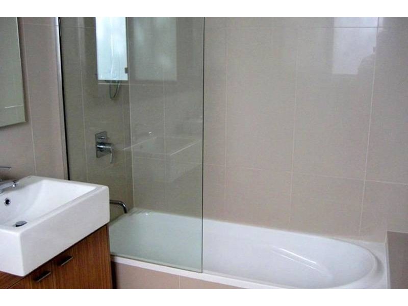 1/130 Gray Road, West End QLD 4101