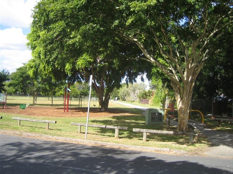 East Brisbane QLD 4169