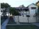 2 Carlton St, Highgate Hill QLD 4101