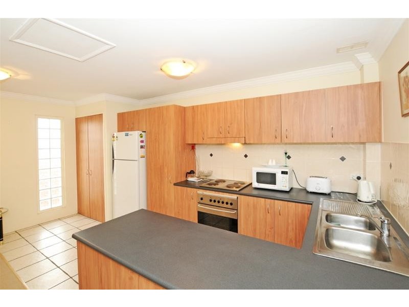 2/489 Vulture Street East, East Brisbane QLD 4169