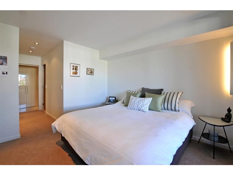 2204/55 Forbes Street, West End QLD 4101