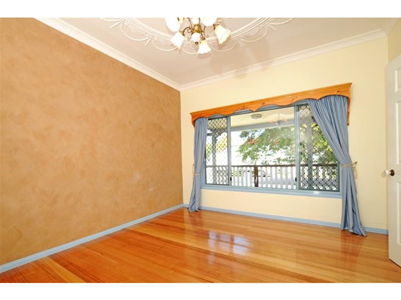 23 Burke Street, Coorparoo QLD 4151