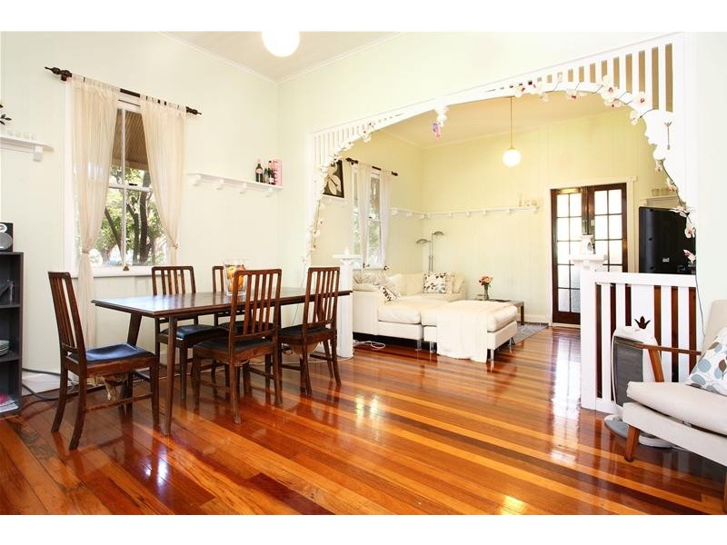 24 King Street, Annerley QLD 4103