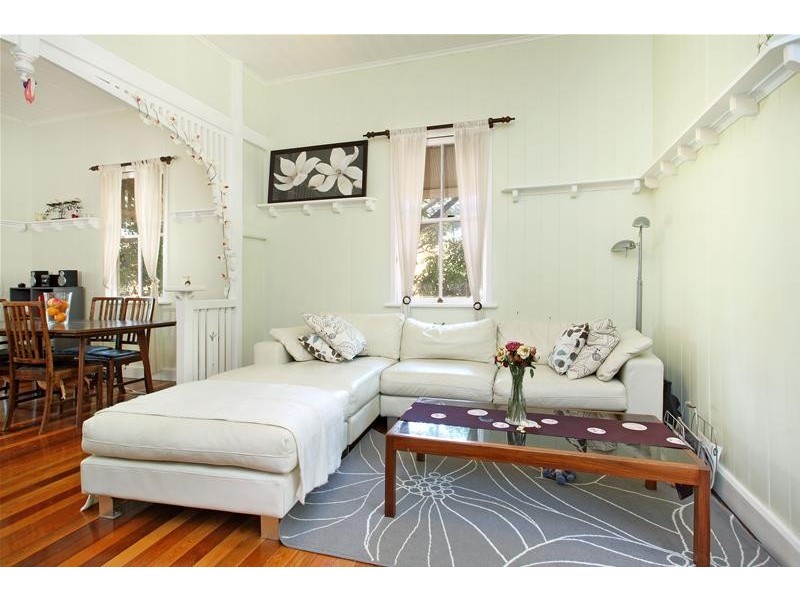 24 King Street, Annerley QLD 4103