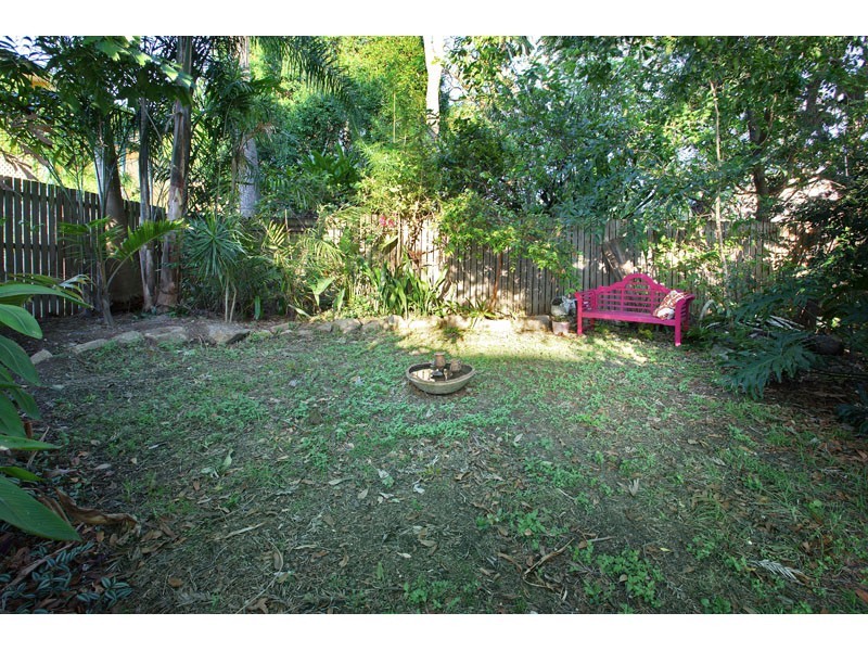 28 Mearns Street, Fairfield QLD 4103