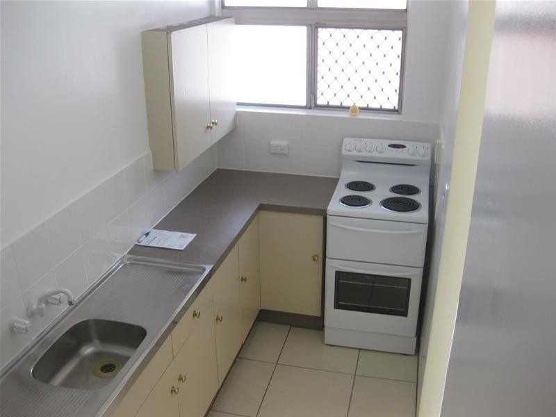17/50 Hampstead Road, Highgate Hill QLD 4101