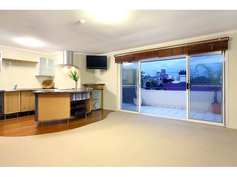 7/25 Edmondstone Street, South Brisbane QLD 4101