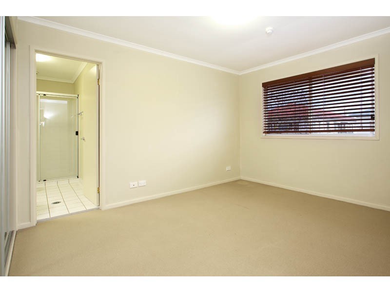 7/25 Edmondstone Street, South Brisbane QLD 4101