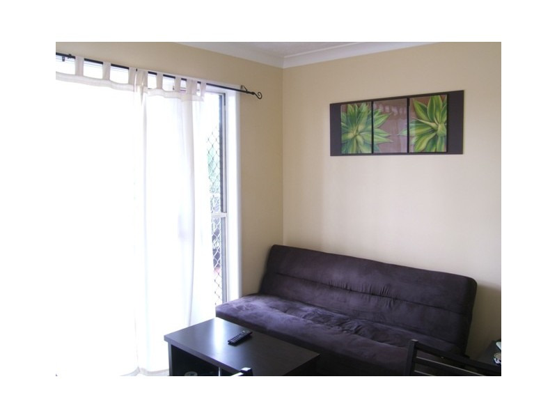 4/5 Wongarra St, Clayfield QLD 4011
