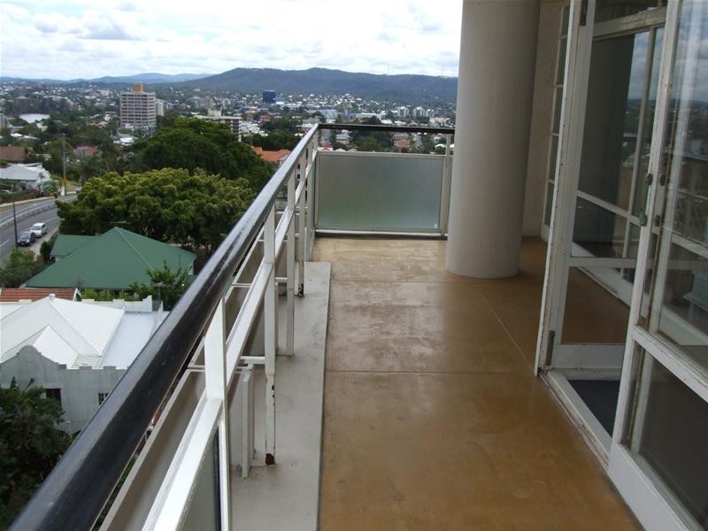 7E/182 Dornoch Terrace, Highgate Hill QLD 4101