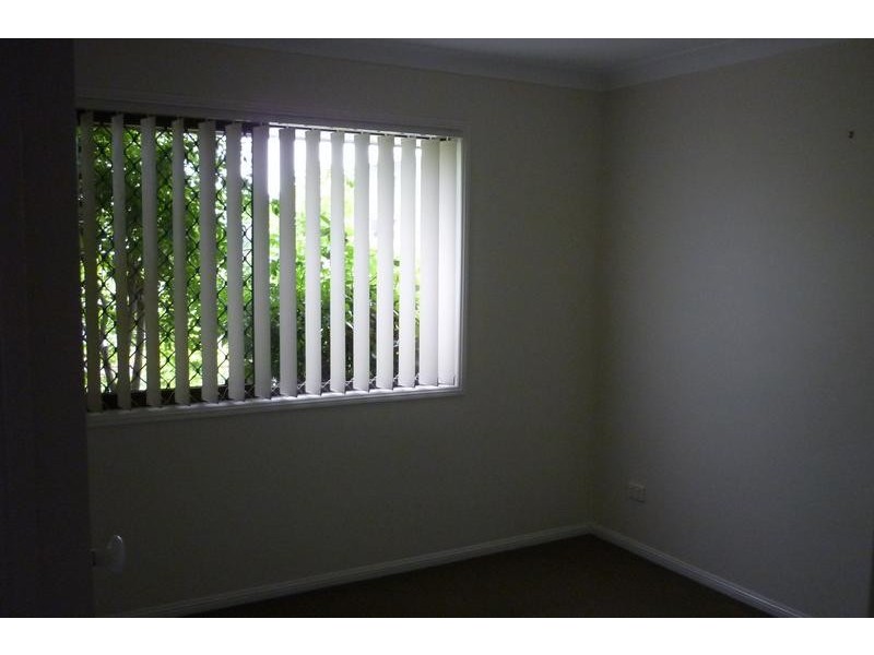 1/11 Emsworth St, Wynnum QLD 4178