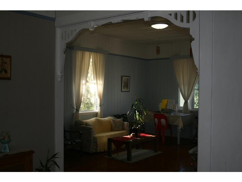 22 Clive Street, Annerley QLD 4103