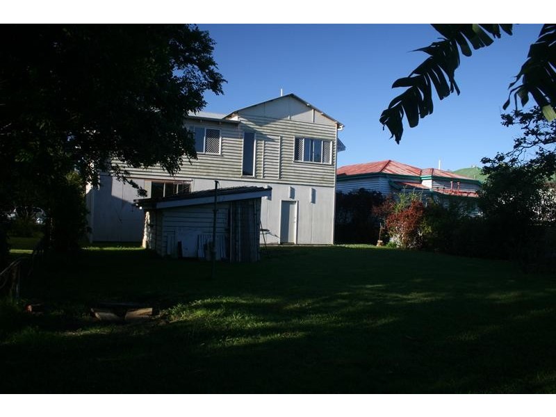 22 Clive Street, Annerley QLD 4103