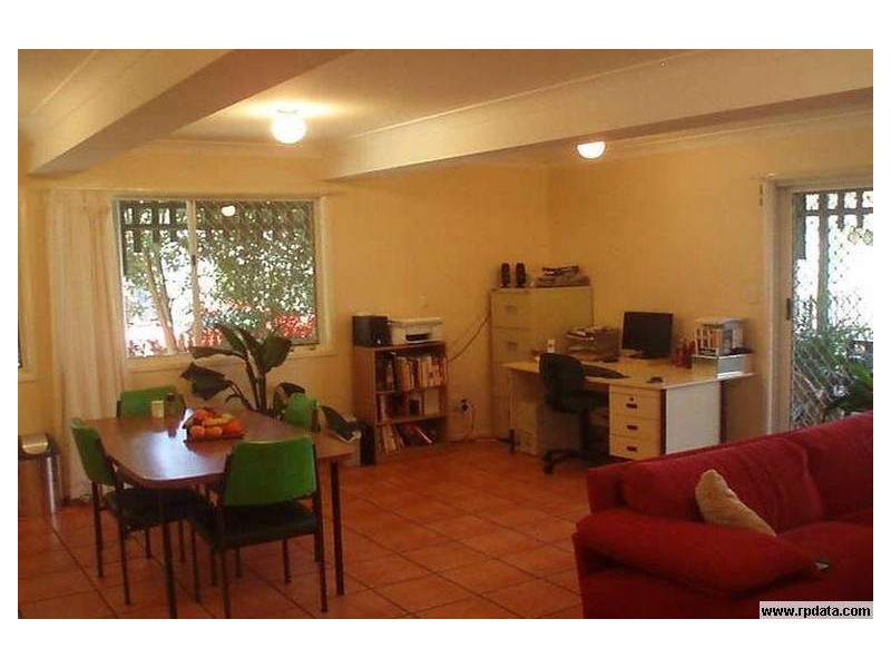 2/34 Pound Street, Dutton Park QLD 4102