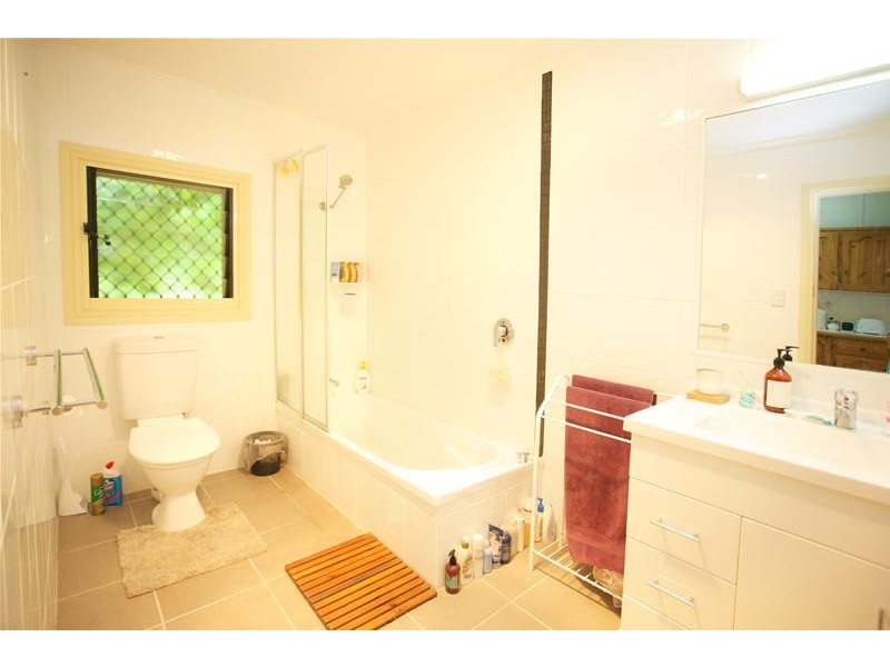 31 Laura Street, Highgate Hill QLD 4101