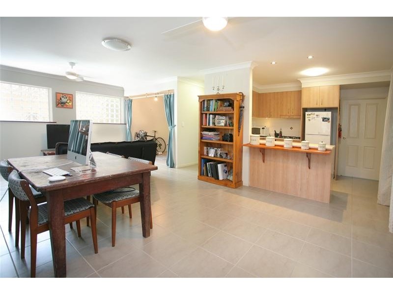 31 Laura Street, Highgate Hill QLD 4101