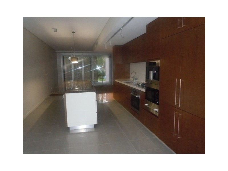 55 Forbes St, West End QLD 4101
