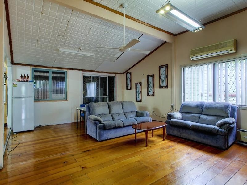 5 Park Road West, Dutton Park QLD 4102