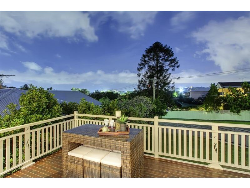 25 Greene Street, Newmarket QLD 4051