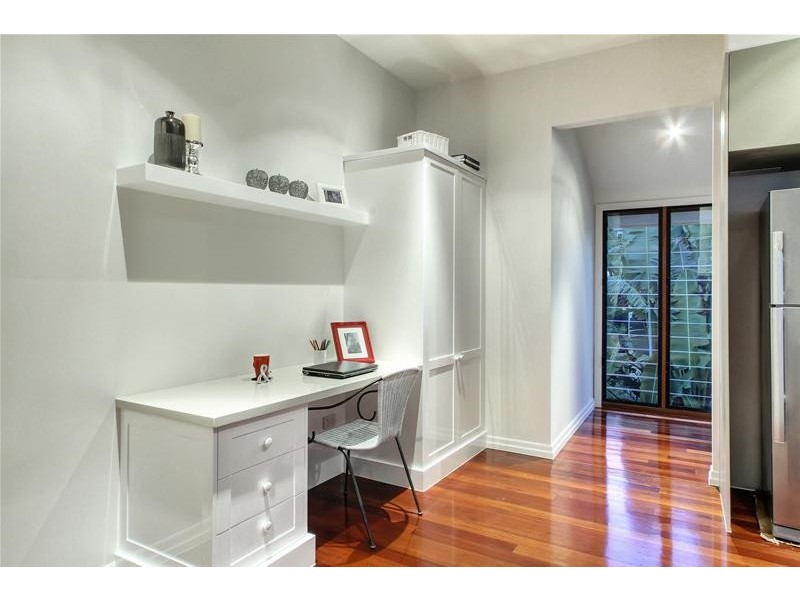 25 Greene Street, Newmarket QLD 4051