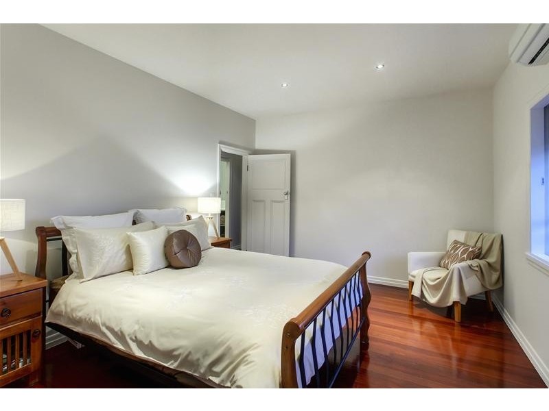 25 Greene Street, Newmarket QLD 4051