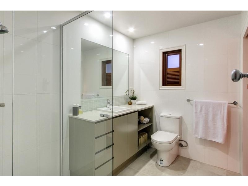 25 Greene Street, Newmarket QLD 4051