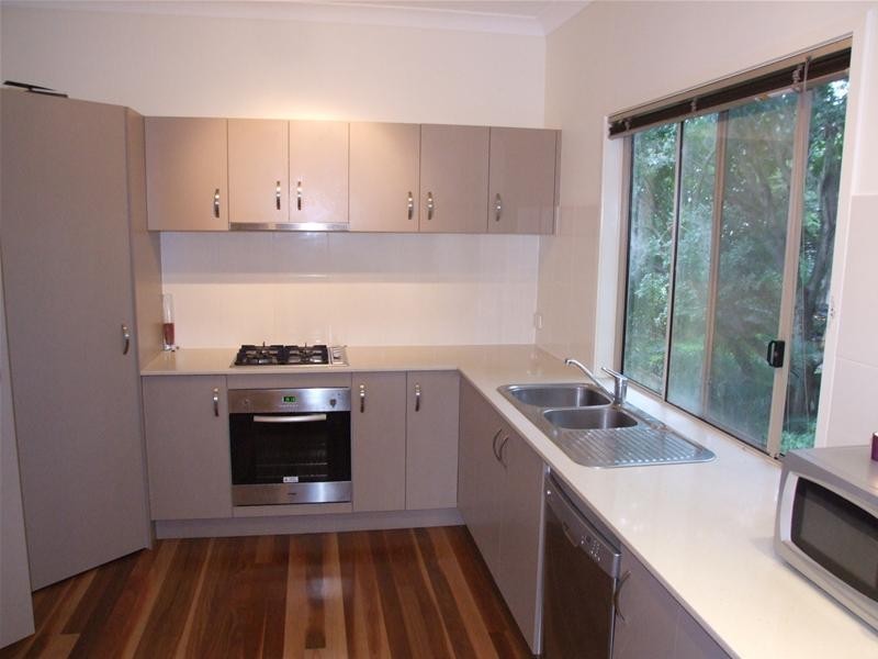 284 Wynnum Road, Norman Park QLD 4170