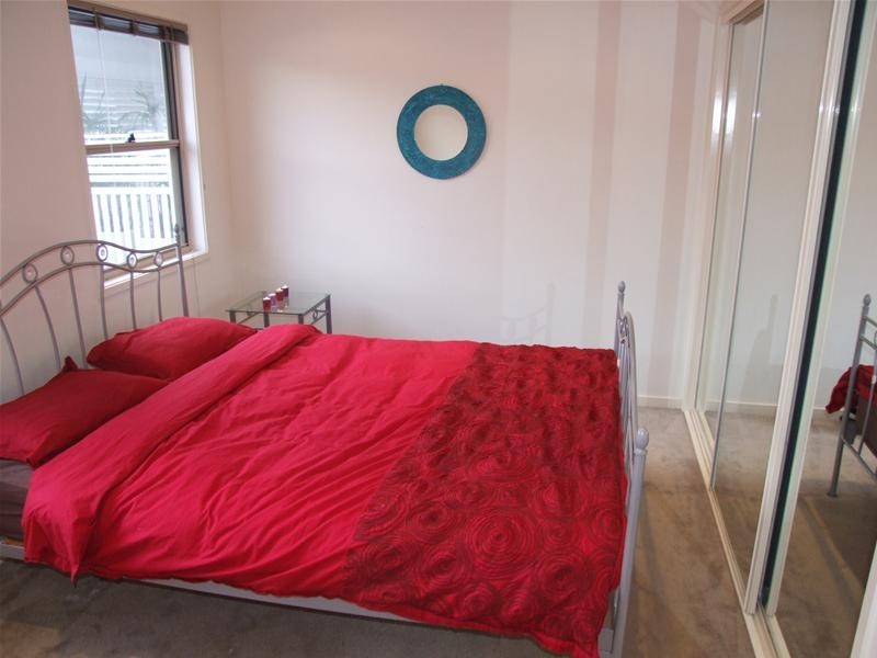 284 Wynnum Road, Norman Park QLD 4170