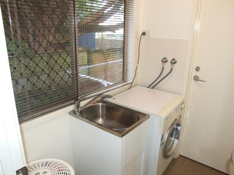 284 Wynnum Road, Norman Park QLD 4170