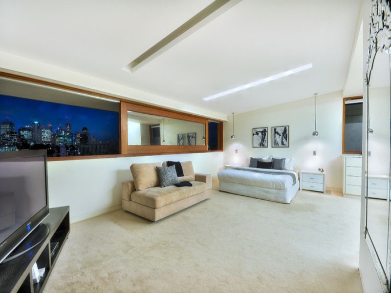 48 Dorchester Street, South Brisbane QLD 4101