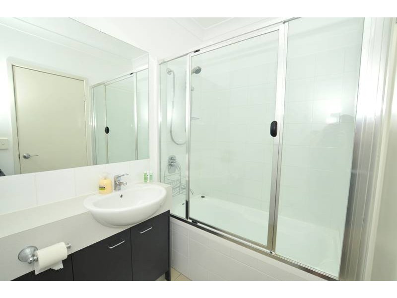 2/82 Berwick St, Fortitude Valley QLD 4006