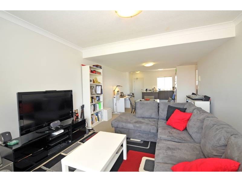 2/82 Berwick St, Fortitude Valley QLD 4006