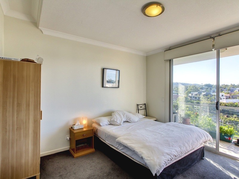 36/8 Belgrave Road, Indooroopilly QLD 4068